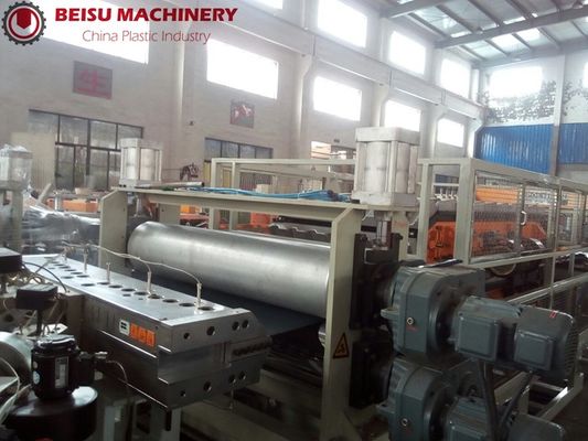 Simple Operation Plastic Sheet Extrusion Machine , PVC Sheet Making Machine Big Intensity